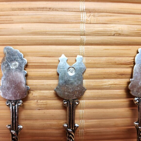 Holland Souvenir Spoons Set of 3 Man on Rum Barrel Man & Woman Ship Woman Workin - Picture 9 of 9